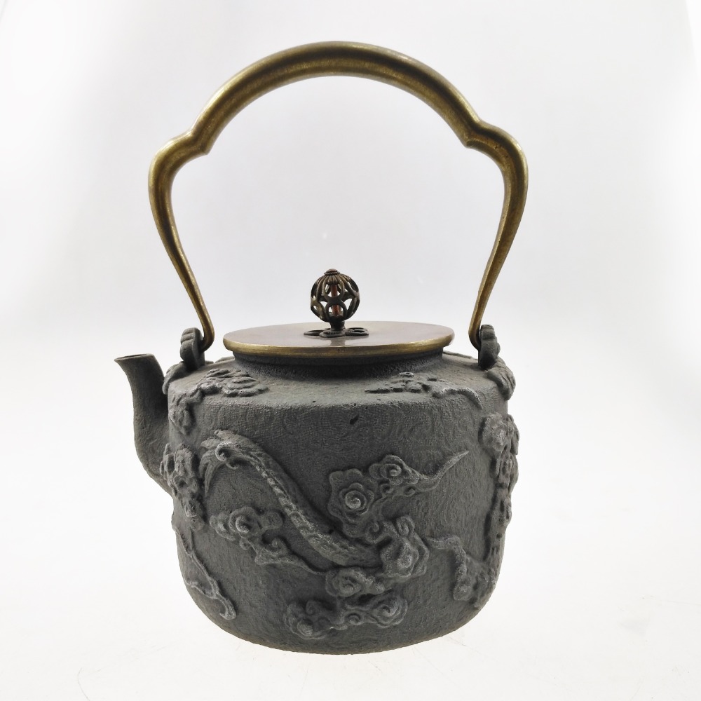 Cast Iron Teapot, Sotya Japanese Tetsubin Tea Kettle with Insulation Handle and Peony Flower Pattern (44oz 1300ml)