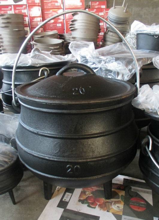 Regular Cast Iron South African Potjie Pot Steel Handle Lid Stock
