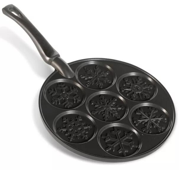 cast iron bake pan Snowflake Pancake Pan