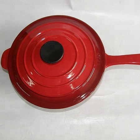 cast iron long handle saucepots in enamel coating