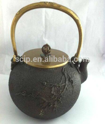 factory newest good quality cast iron teapot with Tea Strainer