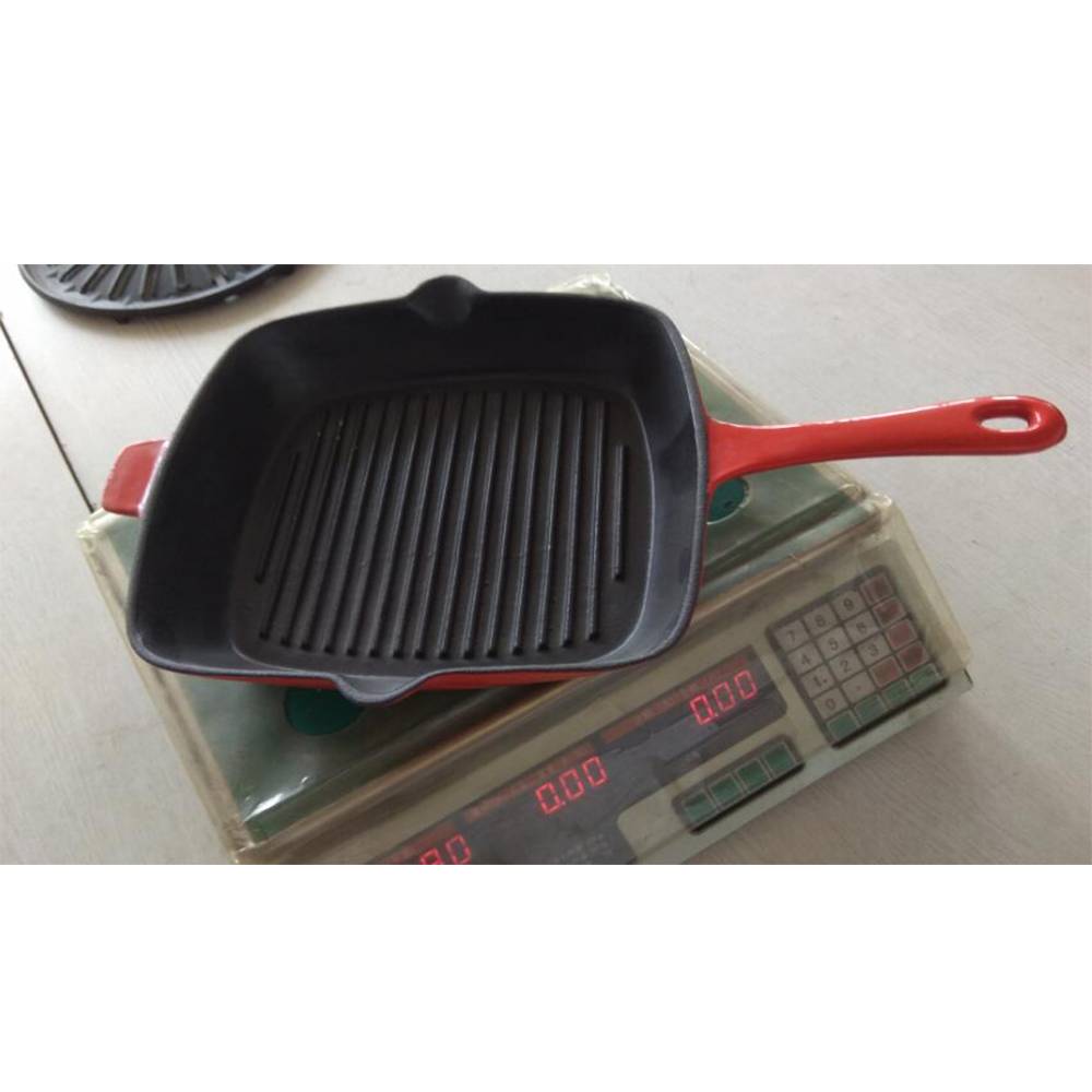 square cast iron grillpan, enamel coating, 24*24cm