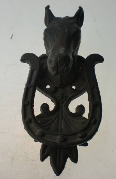 hot sale high quality cast iron horse door knocker