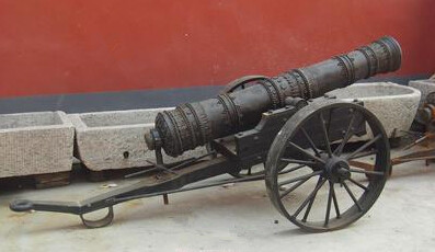 hot sale high quality cast iron cannon model