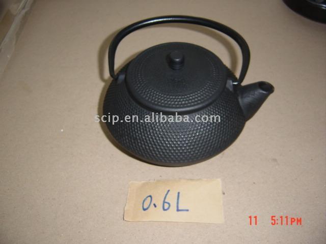 Maka black iron teapot