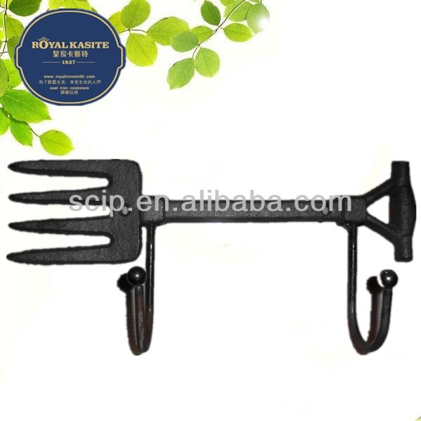 household use cast iron hanger and hook