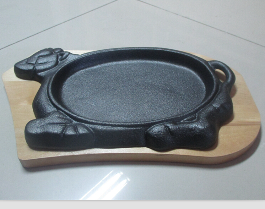 preseasoned cast iron cow shape steak pan cast iron fry pan