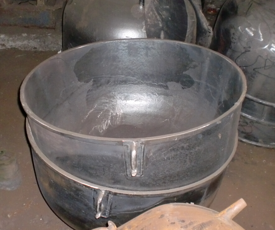 cast iron 3 legs pot