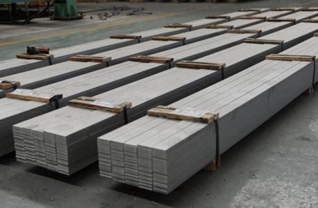 Good Quality Flat Bar – China Supplier Low Price Q235 Ss400 S235jr Ms Mild Steel Flat Bar -Geili