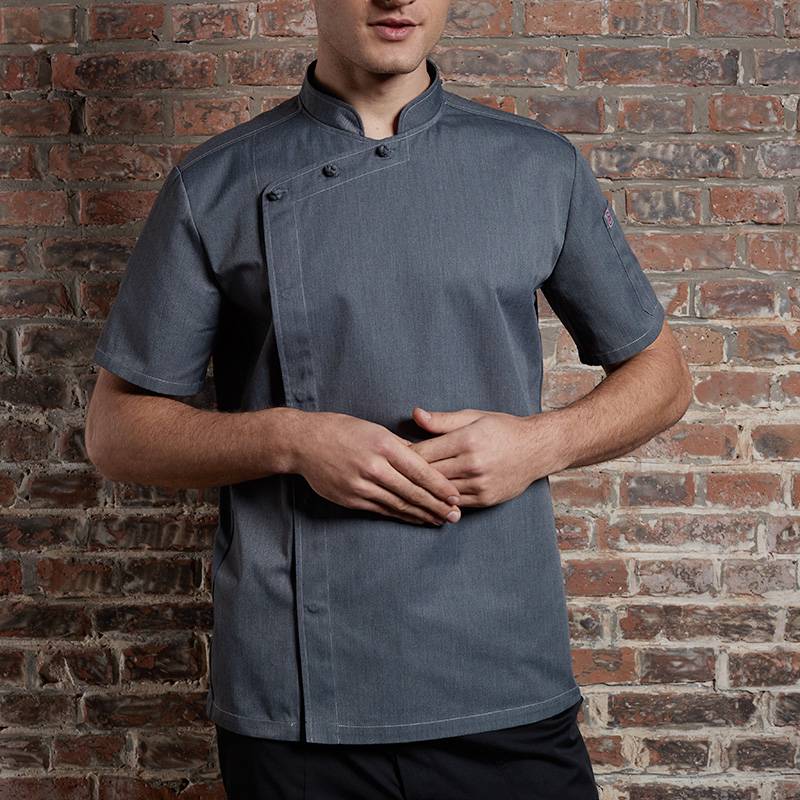 SINGLE BREASTED SHORT SLEEVE HIDDEN PLACKET CROSS COLLAR CHEF COAT FOR HOTEL AND RESTAURANT CU1107D1500A Featured Image