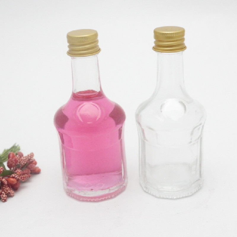 Shanghai linlang customized fashion alcohol mini glass bottle 50ml small liquor bottle