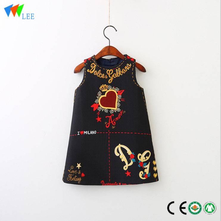Fashionable style sleeveless cheap price Heart shape printing baby girl dresses casual