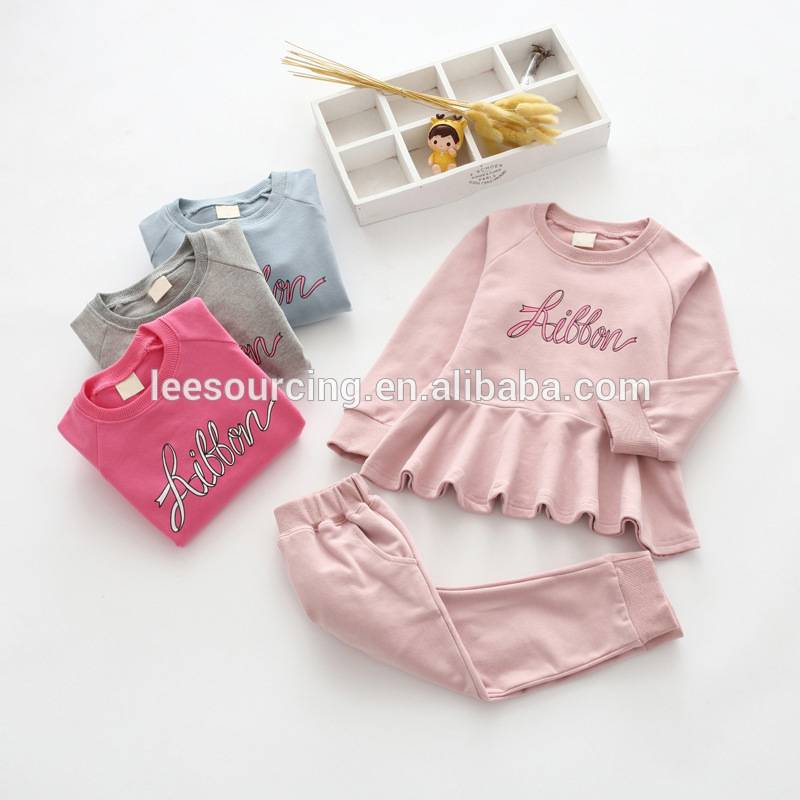 Wholesale autumn words printing casual style cotton girls boutique clothing set