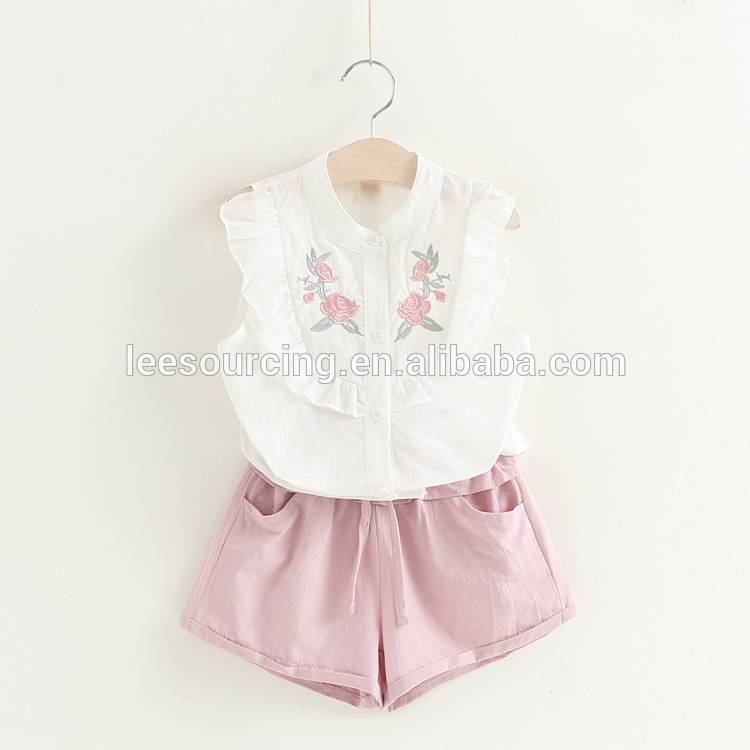 Sweet style wholesale embroidery shirts and shorts children clothing set