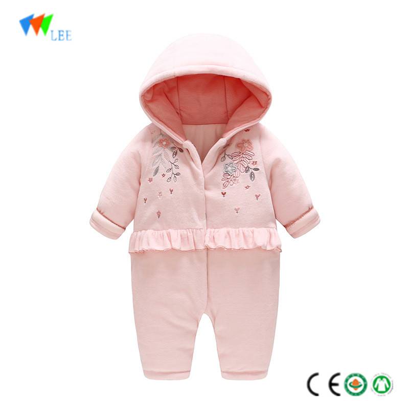 wholesale & OEM high quality cotton cute baby romper embroidered