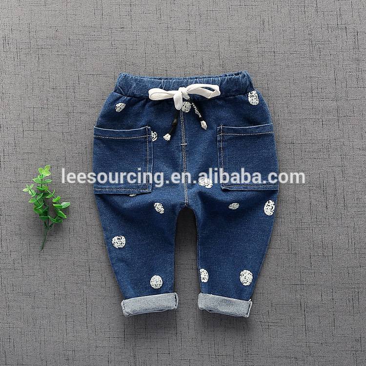 Модные детские детские брюки брюки удобные джинсы прохладно