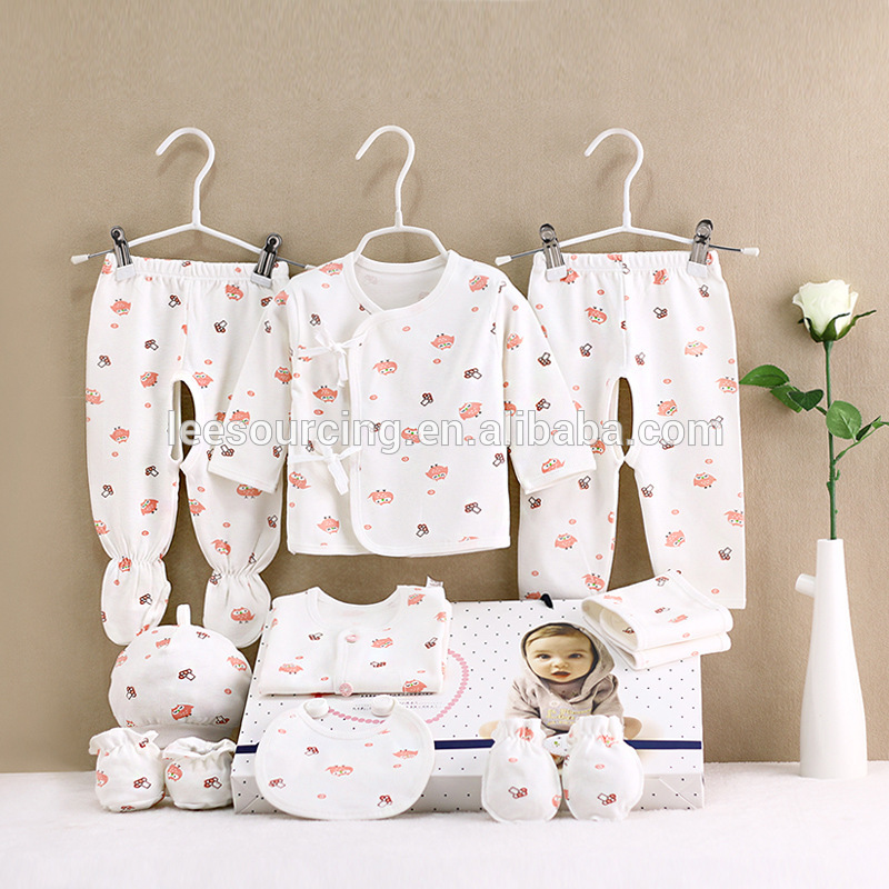 Buy Factory price cute animal baby gift set newborn cotton clothes hot sale