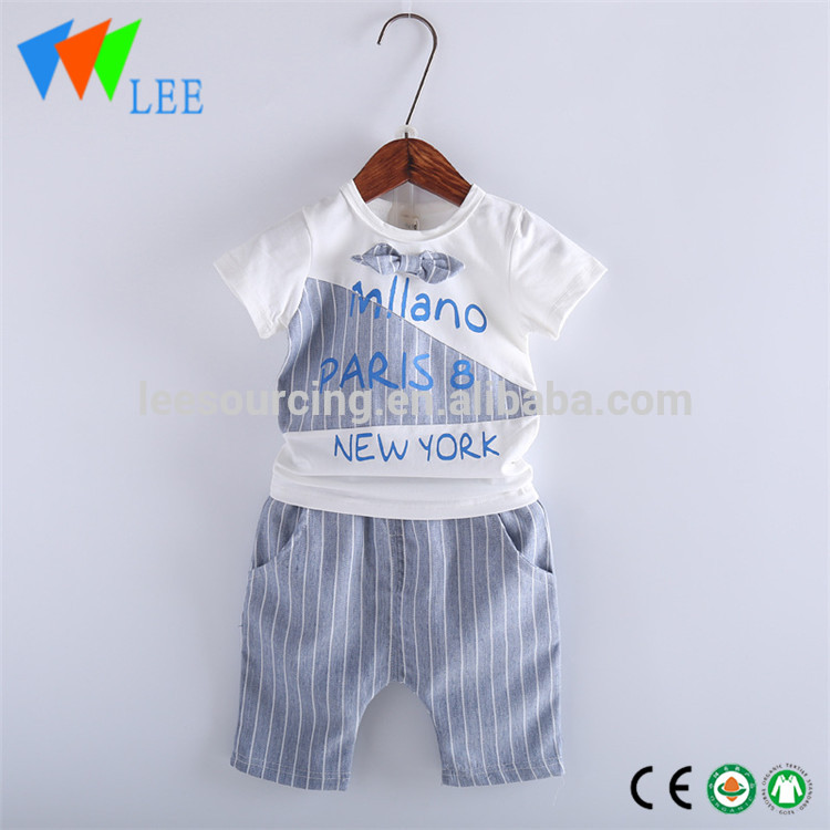 Лятна мода памучни момчета ивица тениска с къс 2 бр бебешки и детски дрехи дрехи комплект