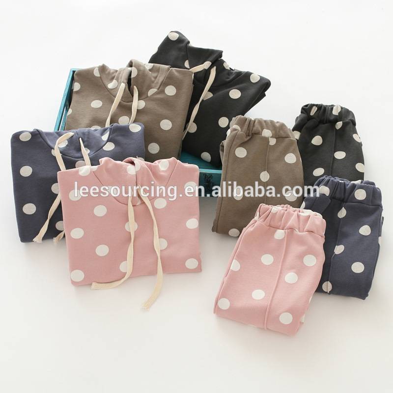 New style polka dots cotton wholesale girls clothing sets