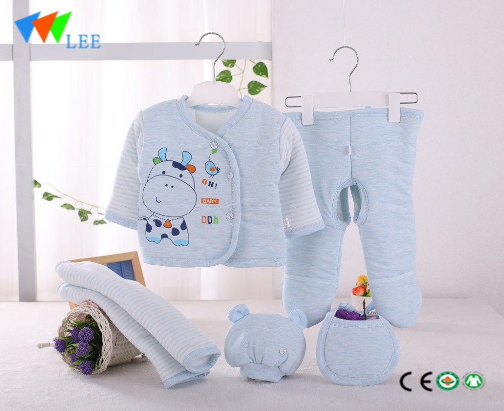 100% cotton newborn baby clothing gift sets printing comfortable