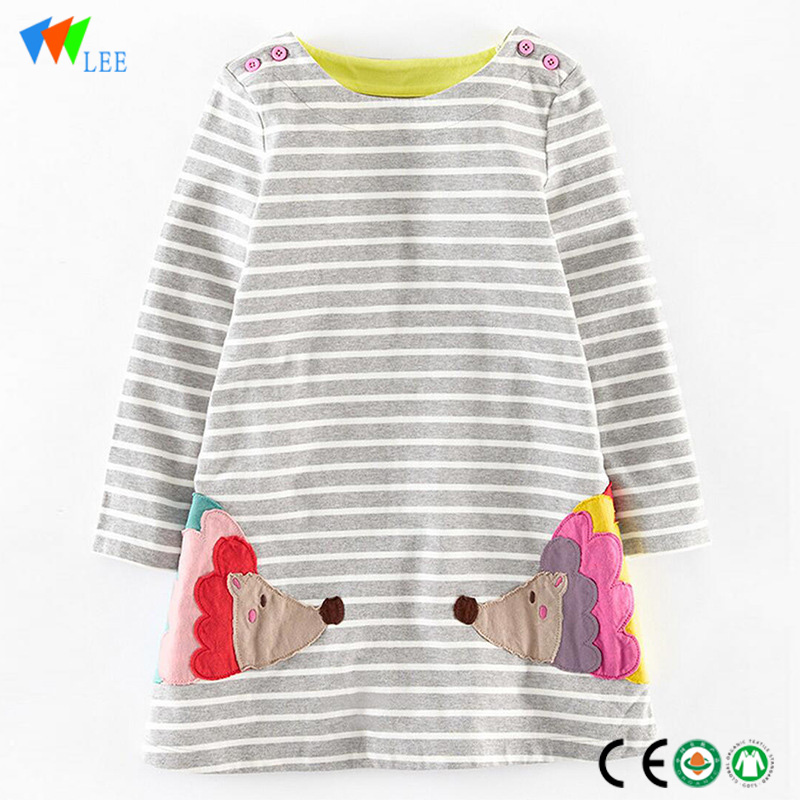 Sell well lovely children girl one piece cotton dress cotton baby modern baby dress witn animal