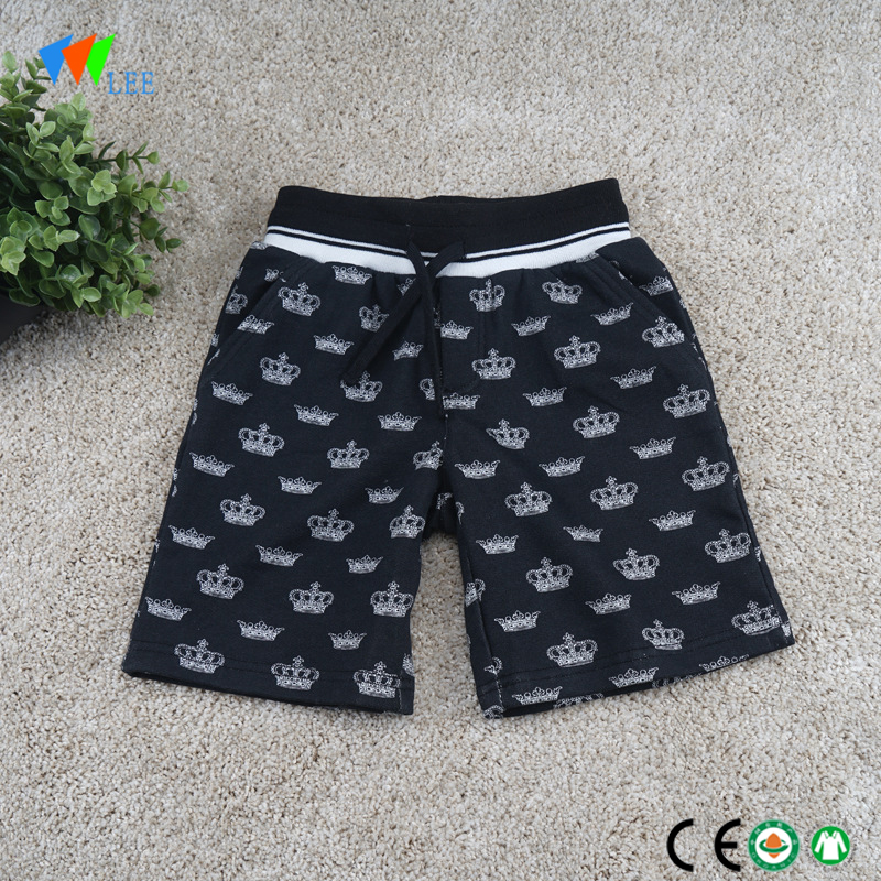 fabricación de China nuevo bebé ponen en cortocircuito diseños de verano de algodón muchachos cómodos pantalones cortos sencilla por mayor