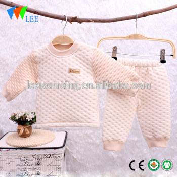 Factory price winter warm baby clothing organic baby girl clothes 2pcs set