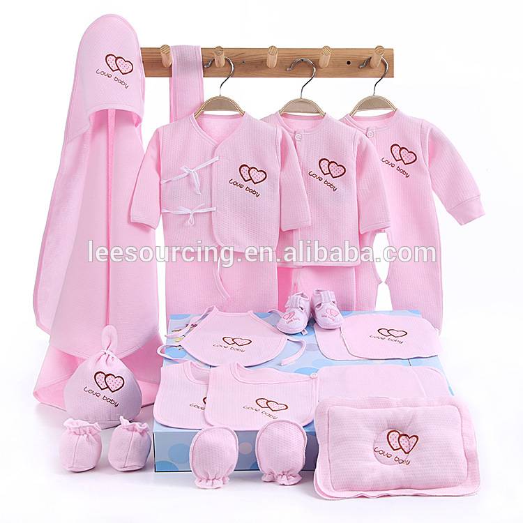 Wholesale newborn baby clothes set baby gift sets
