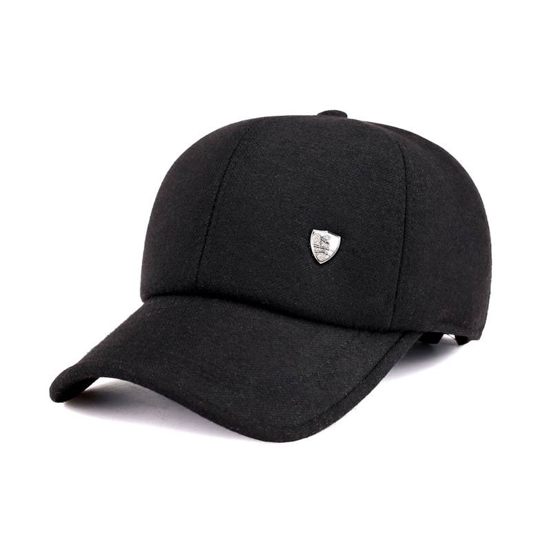 2018 new fashion embroidered manufacturer  baseball mode cold resistant  cap