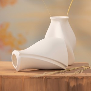 Tangent-shaped Round Botton Art Creative Handmade Flower Ceramic Vase