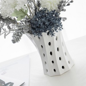 White Flower Ceramic Vase Carving-Shaped Art Creative Hollow Out Design