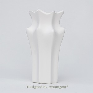 Bloom-shaped Art Creative White Flower Ceramic Vase