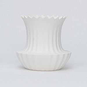 Nordic Minimalist White Ceramic Vase Jellyfish-shaped  Art Creative Design