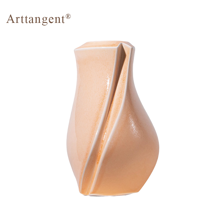 Tangent-shaped Art Creative Pink Flower Ceramic Vase Featured Image
