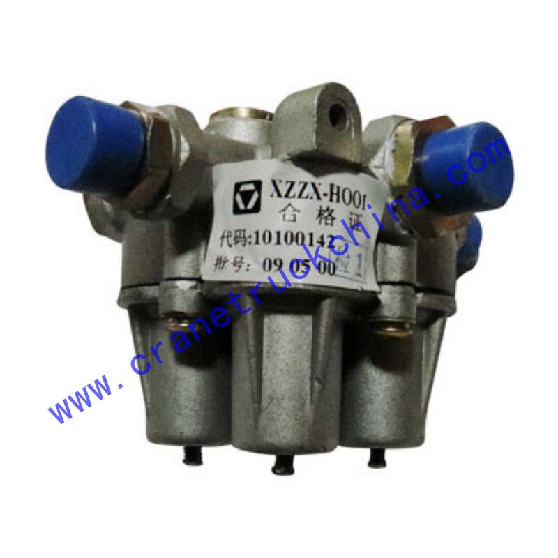 Four circuit valve