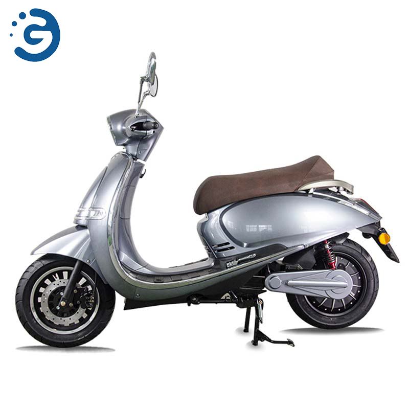 Factory Hot Seiiling EEC & Coc L1e L3e Swan 3000W-4000W Electric Scooter with Trunk detail pictures