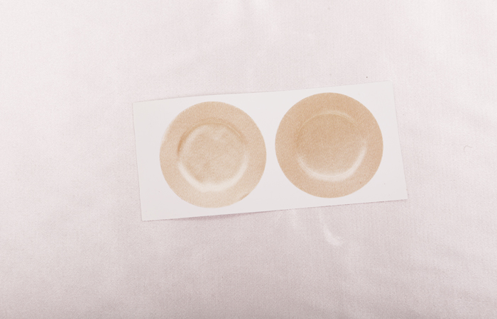 Free sample for Invisible Silicone Bra For Wedding - FABRIC NIPPLE COVERS – Weiai detail pictures