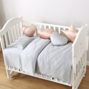 Anti-Bacterial Anti Dust Mite Infant Mulberry Silk Bedding Set