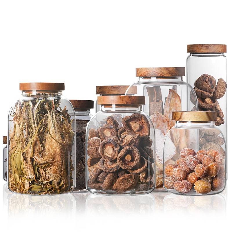 Big glass storage jar with wood sealing lid Featured Image