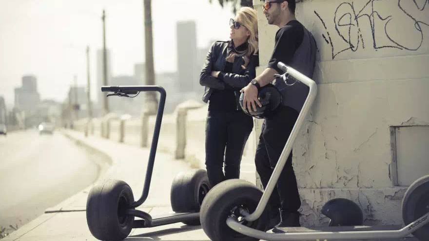 Stator is a stand-up electric scooter with a single-axis design with huge tires and self-balancing