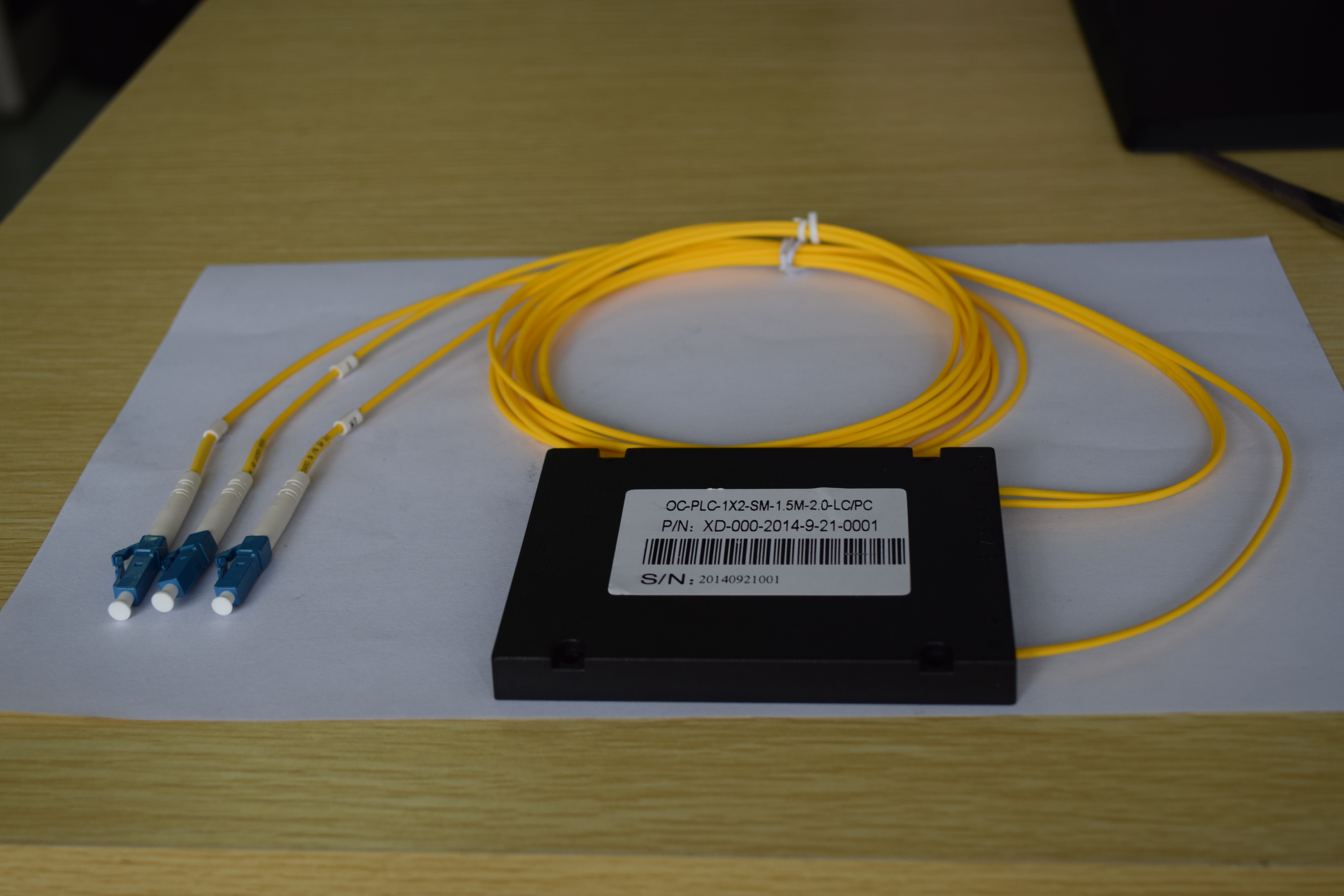 China OEM Sc/apc Simplex Fiber Optic Patch Cord -
 1*2 ABS BOX LC UPC  PLC SPLITTER SINGLE MODE 2.0MM 1.5M – Evolux Lighting