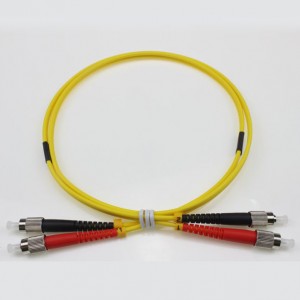 FC UPC-FC UPC SM DX 3.0 мм Patch кабел Жълто