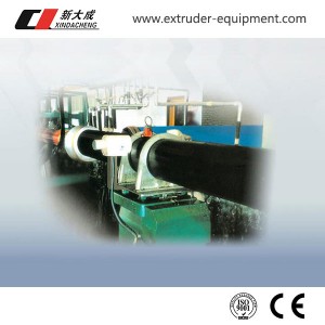 Polyurethane thermal insulation pipe production line