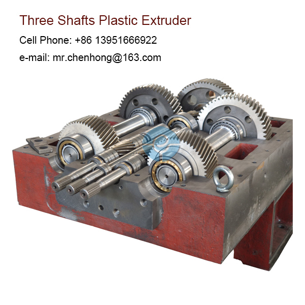 three-shaft-plastic-extruder-03
