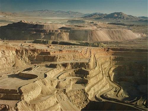 Els treballadors de la mina Zaldivar d'Antofagasta voten a favor de la vaga