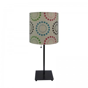 Malá černá stolní lampa, stolní lampa s tažným řetízkem |  Dobře Light-GL-TLM020
