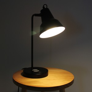 Black Metal Table Lamp,Adjustable Lampshade | Goodly Light-GL-TLM032