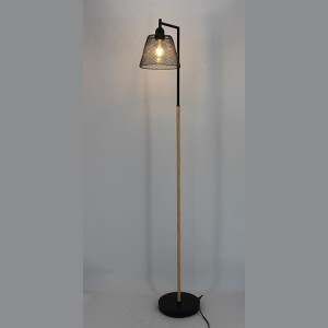 OEM/ODM China China Decorative Brass Metal Clear Crystal Glass Floor Lamp for Hotel Project