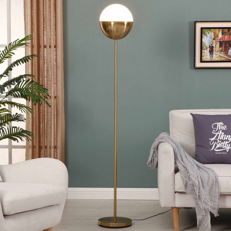 Како да изберете метална ламба за подот?  |  ДОБРО СВЕТЛО