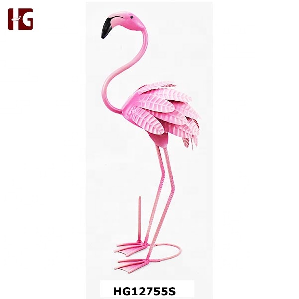 Iron flamingo decoration